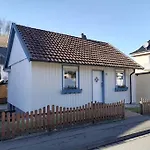 Kleines, Gemuetliches Ferienhaeuschen Am Ruhrtalradweg *