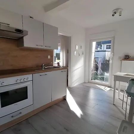 Kleines, Gemuetliches Ferienhaeuschen Am Ruhrtalradweg Holiday home Arnsberg