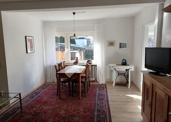 Hébergement de vacances Kleines, Gemuetliches Ferienhaeuschen Am Ruhrtalradweg Arnsberg